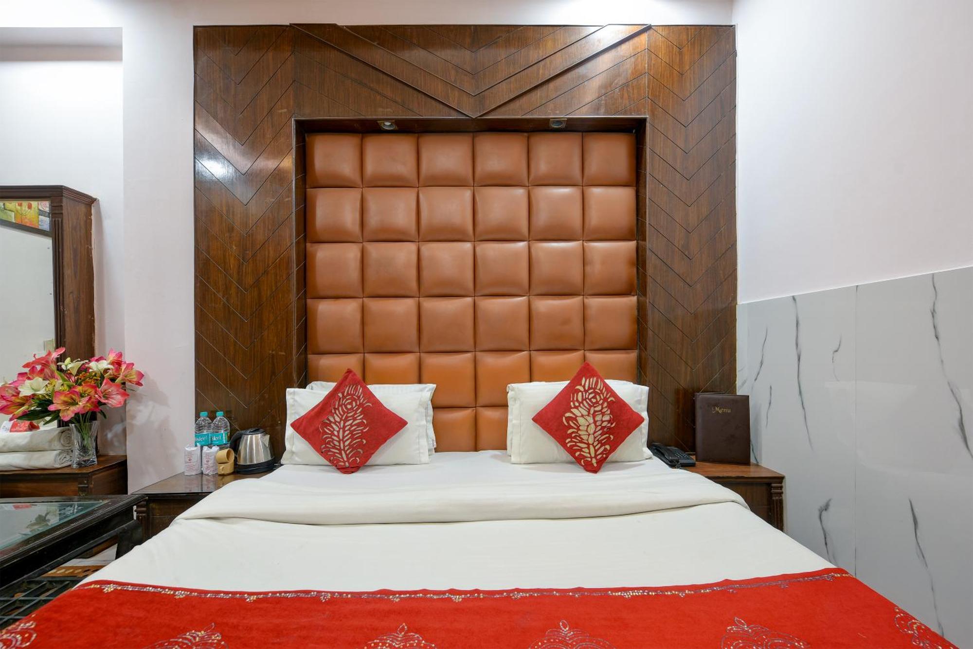 Hotel Shiva Intercontinental - New Delhi Railway Station - Paharganj Екстер'єр фото