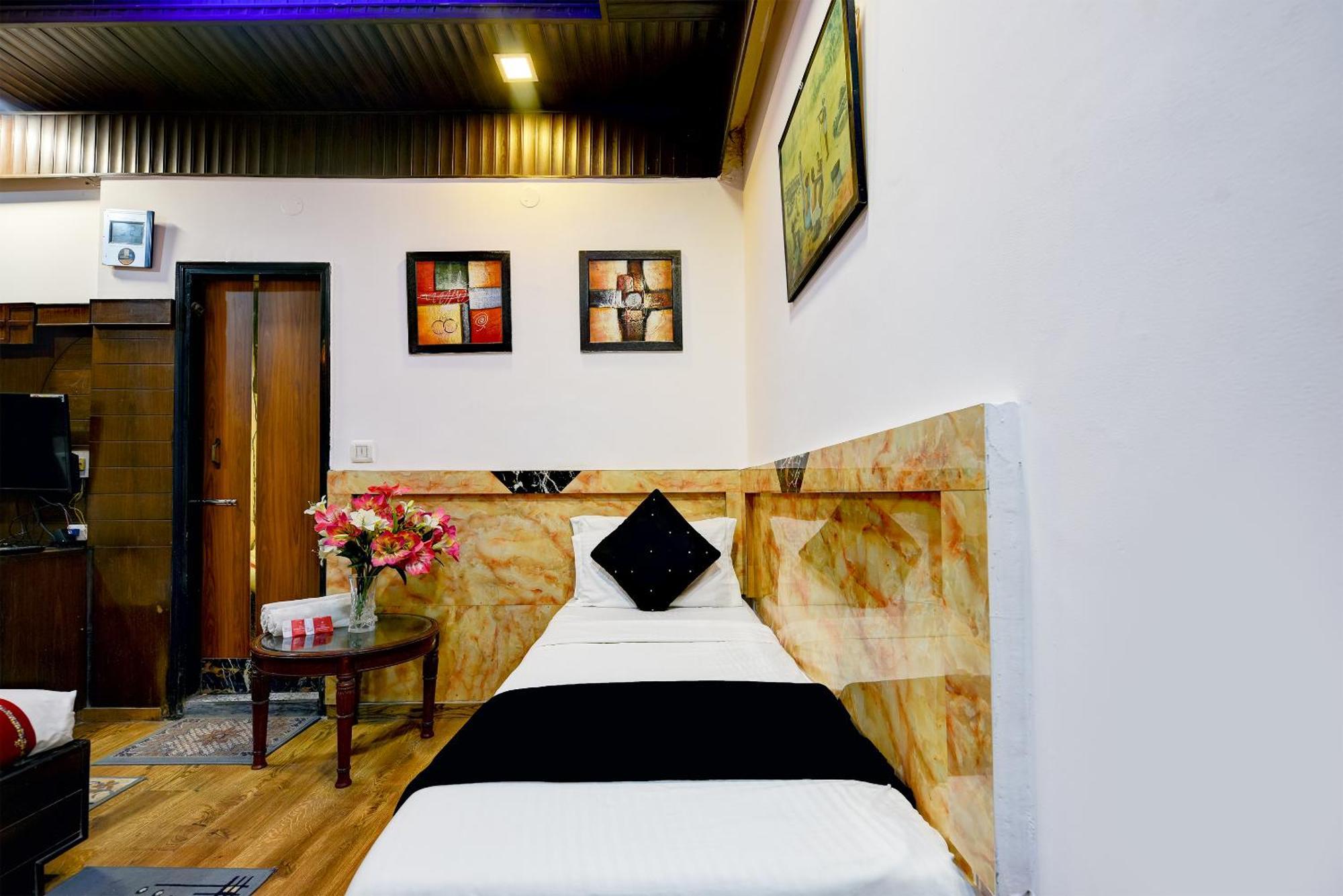Hotel Shiva Intercontinental - New Delhi Railway Station - Paharganj Екстер'єр фото